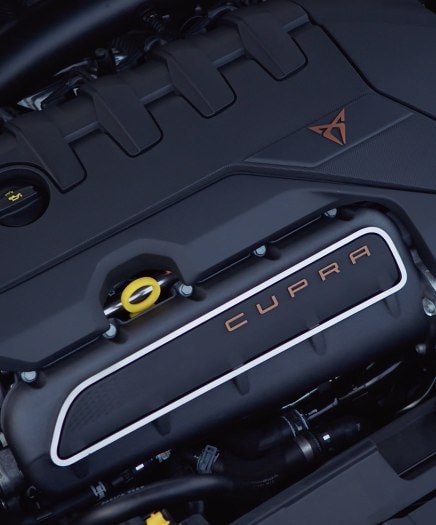 Cupra formentor vz5 5 cylinder engine
